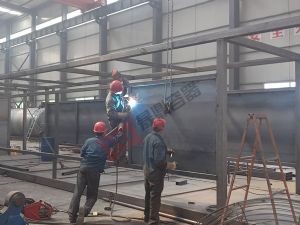 正確安裝橇裝加油站儲(chǔ)油罐是保證安全運(yùn)營(yíng)的步